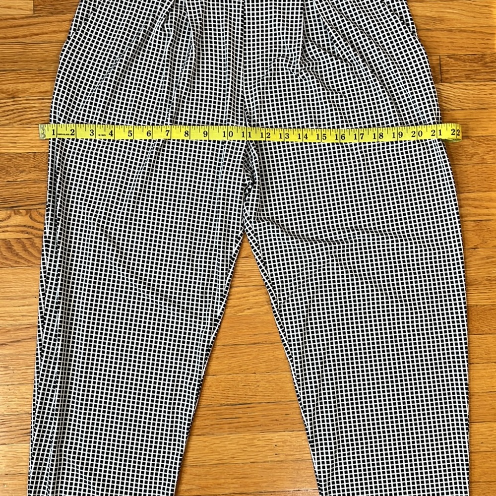 Express Pants - Picture 8 of 9